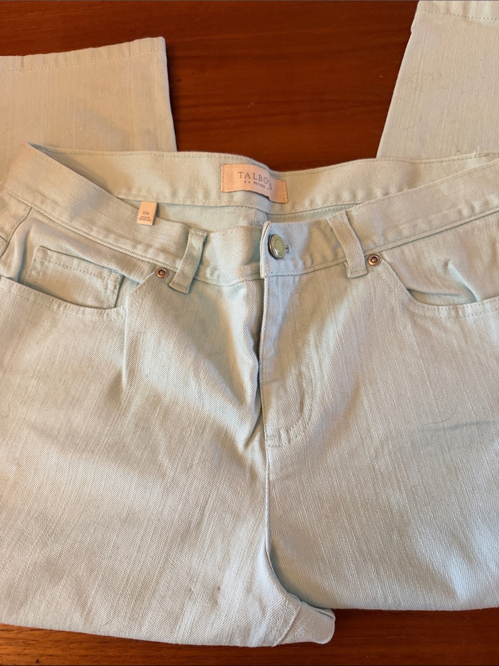 Talbots Straight-Leg Jeans in Pale Blue Green Capri Jeans